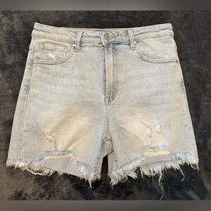 Wild Oak Boutique Maddie Risen Shorts - High Rise